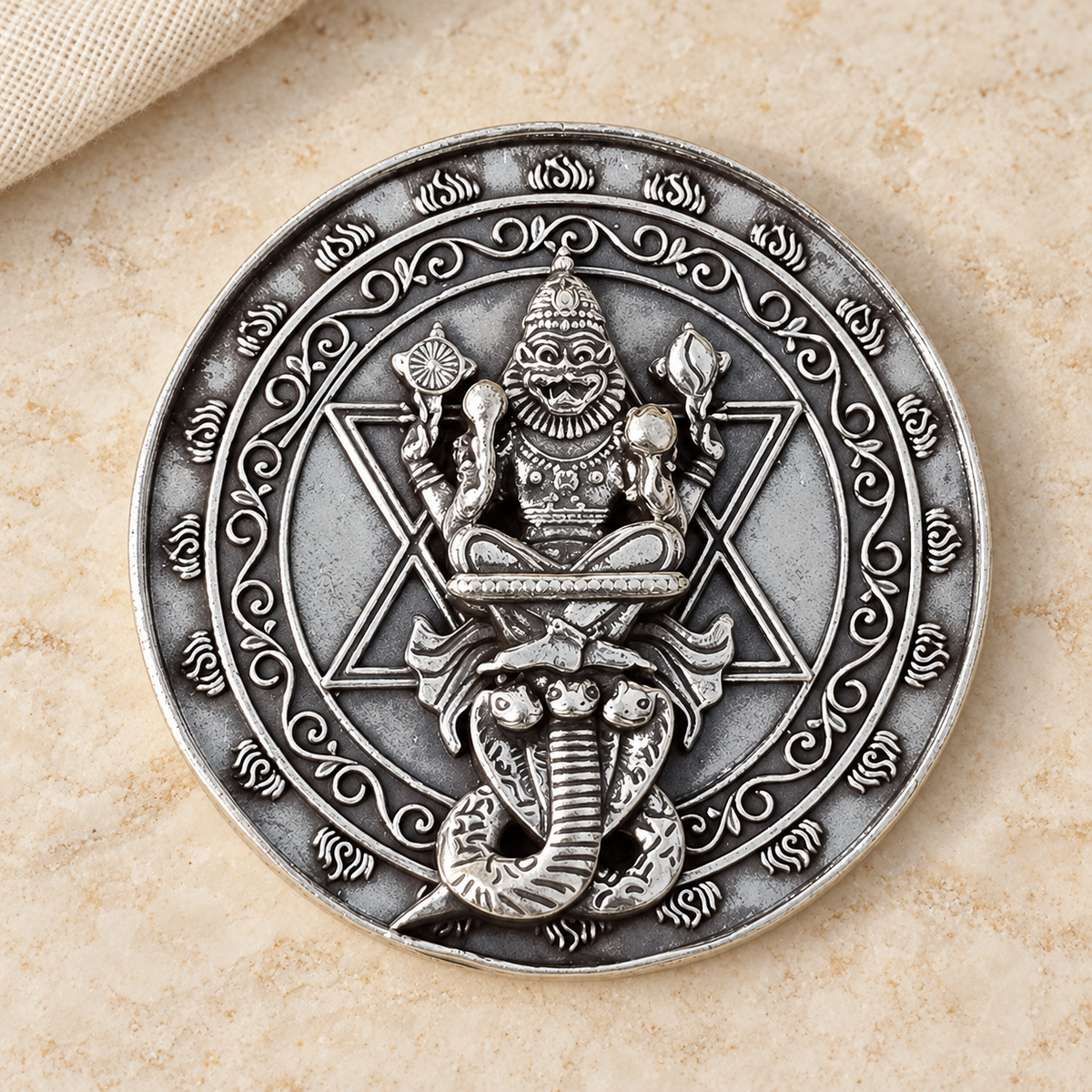 925 Sterling Silver Sri Narasimha Yantra - Doble side - Sacred Protection Coin 1.25"