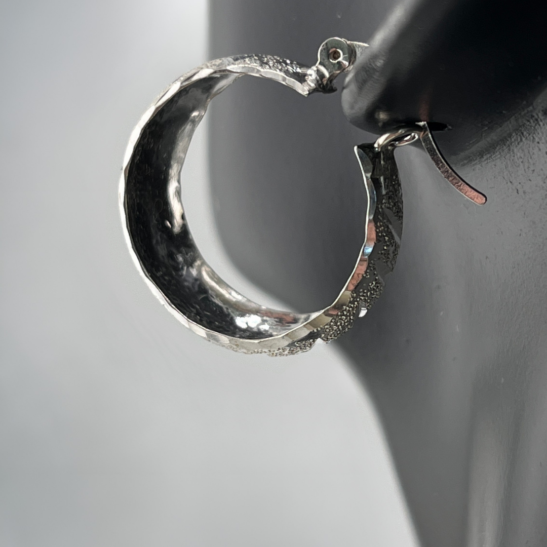 925 Sterling Silver Textured Hoop Earrings - Matchless Gifts3