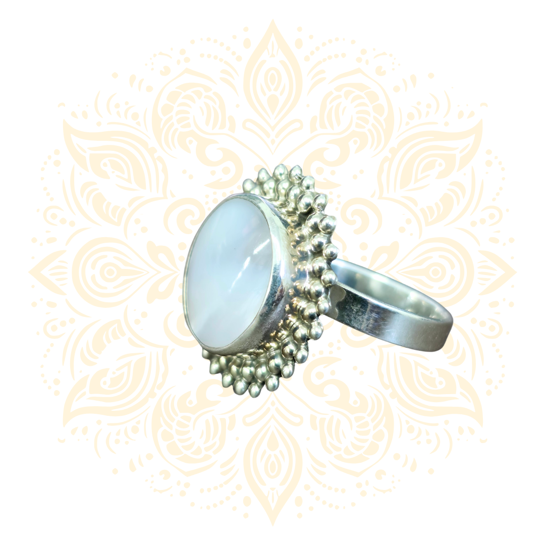 925 Sterling Silver Mother of Pearl Ring - Matchless Gifts3