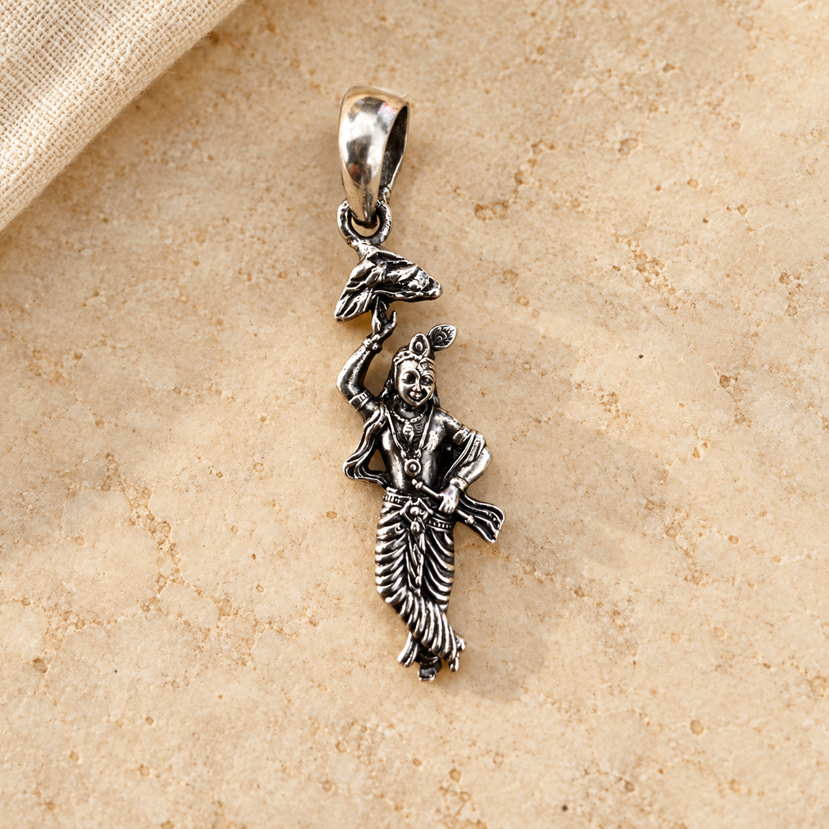 925 Sterling Silver Govardhan Krishna